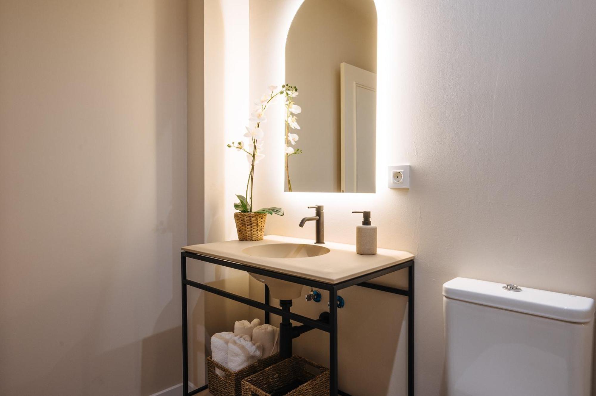 New Hostly Alameda Apartments Seville Luaran gambar