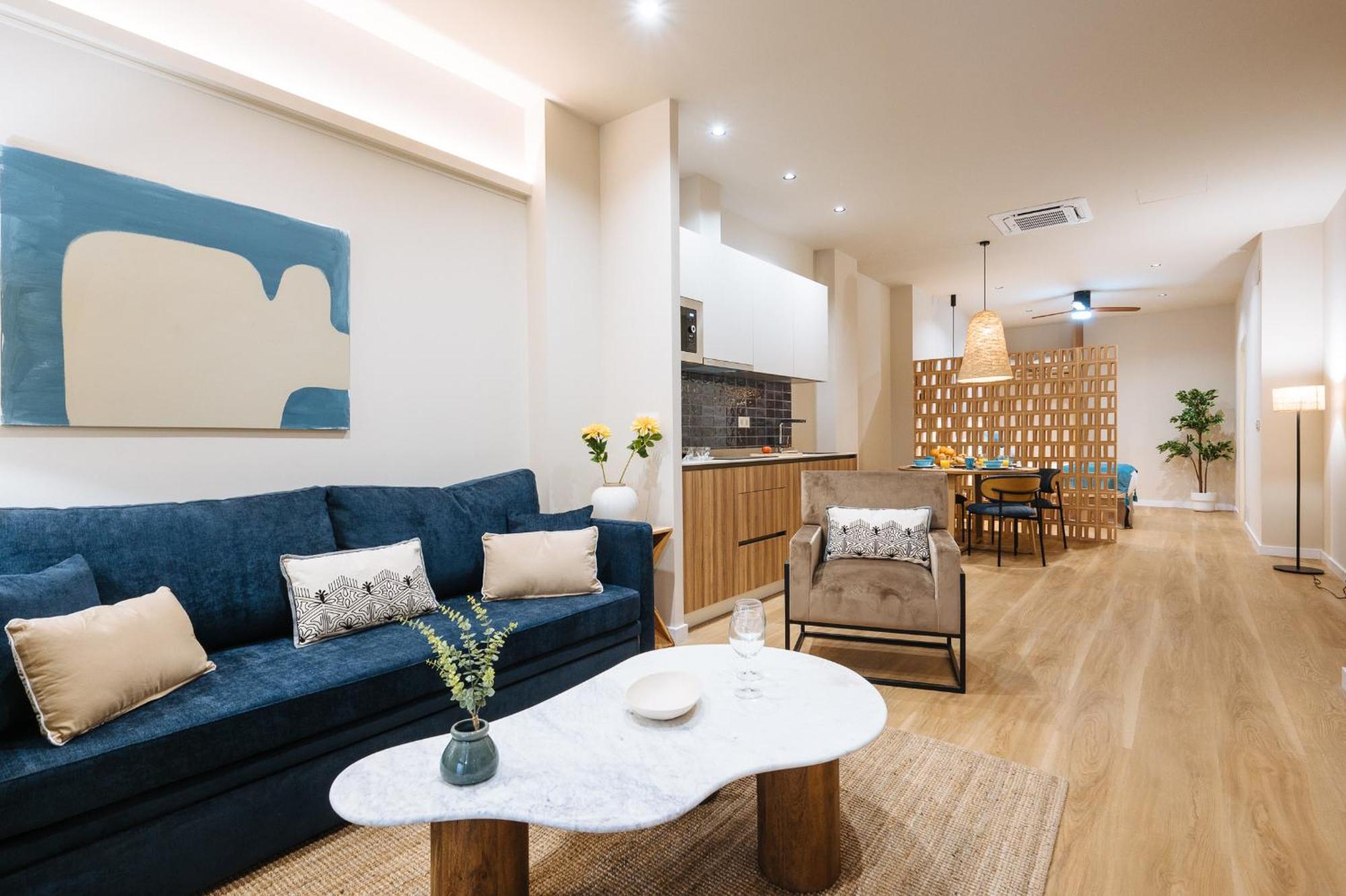 New Hostly Alameda Apartments Seville Luaran gambar