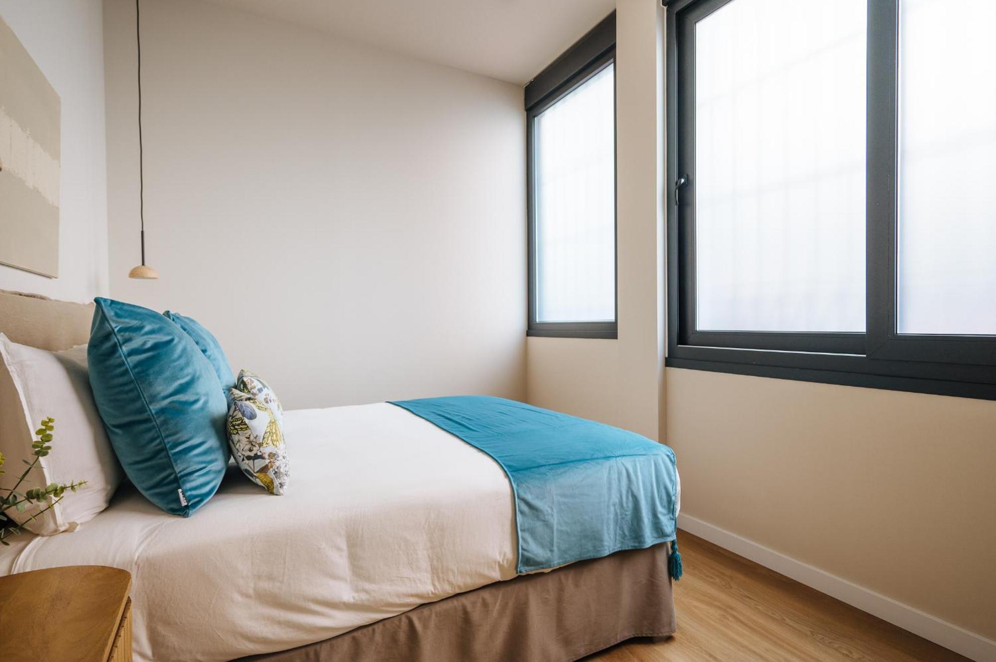 New Hostly Alameda Apartments Seville Luaran gambar